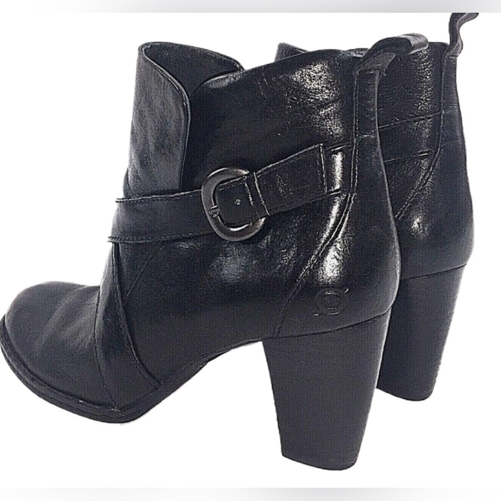 Born Women’s Black Leather Ankle Boots Size 8.5 M - Stylish Block Heel Buckle - Picture 3 of 9